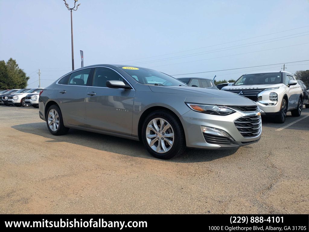 2025 Chevrolet Malibu LT
