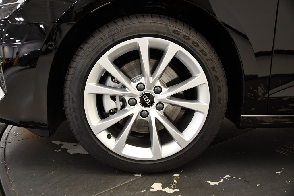 Thumbnail: 2025 Audi A3 - 12