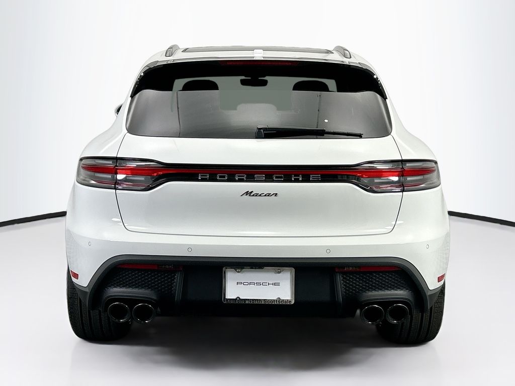 Thumbnail: 2026 Porsche Macan - 6