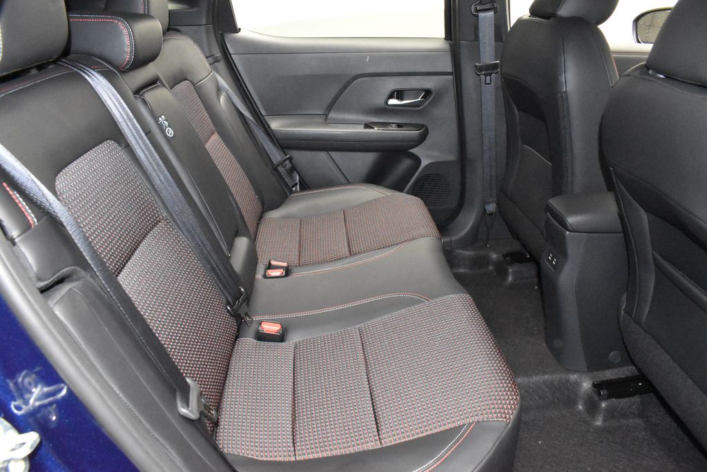 Thumbnail: 2026 Nissan Kicks - 28