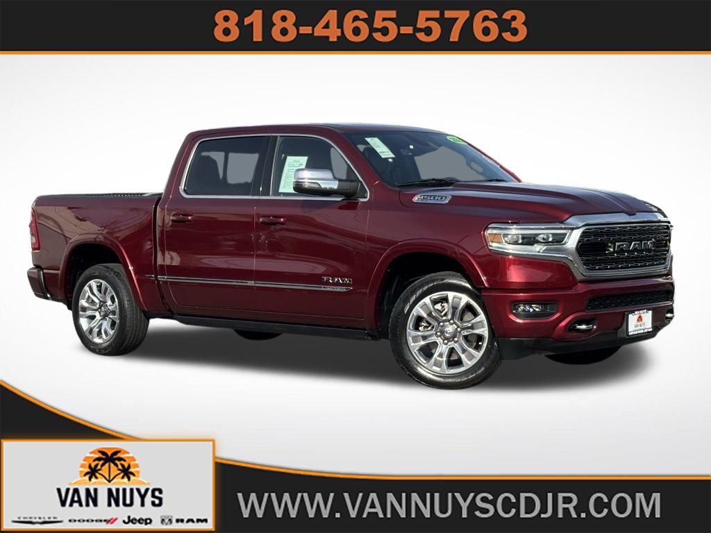 RAM 1500 Limited Crew Cab 4WD