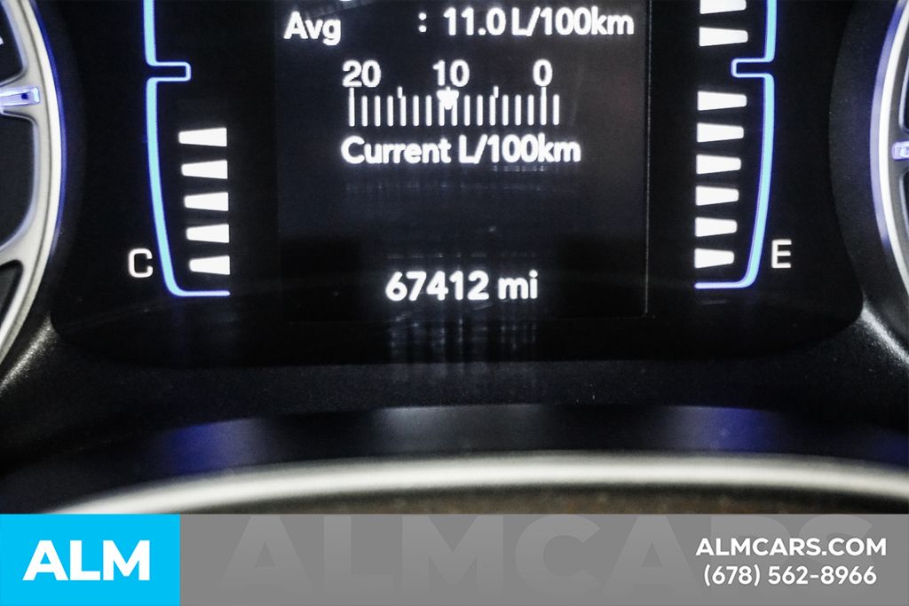 Used 2023 Gray Chrysler LX image 44
