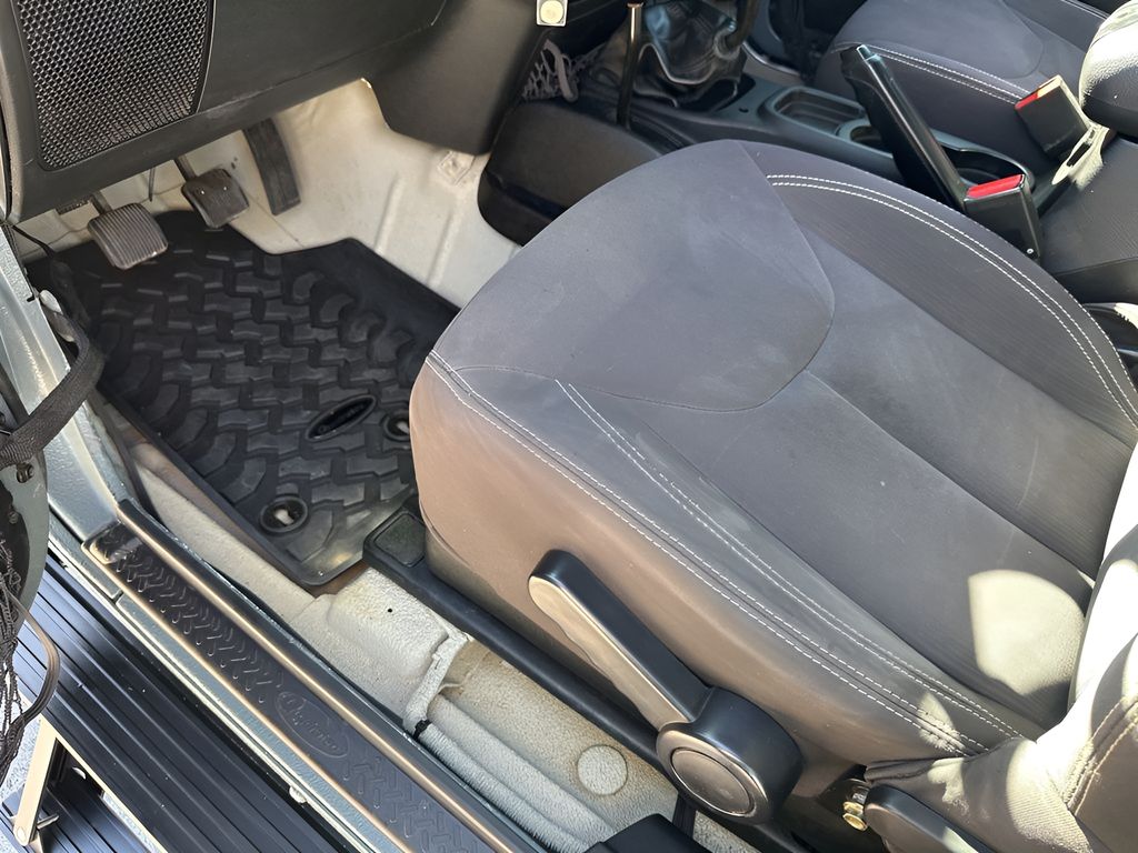 Used Car 2015 Jeep Wrangler  Rubicon For Sale Under $25,000 In Austin, Texas