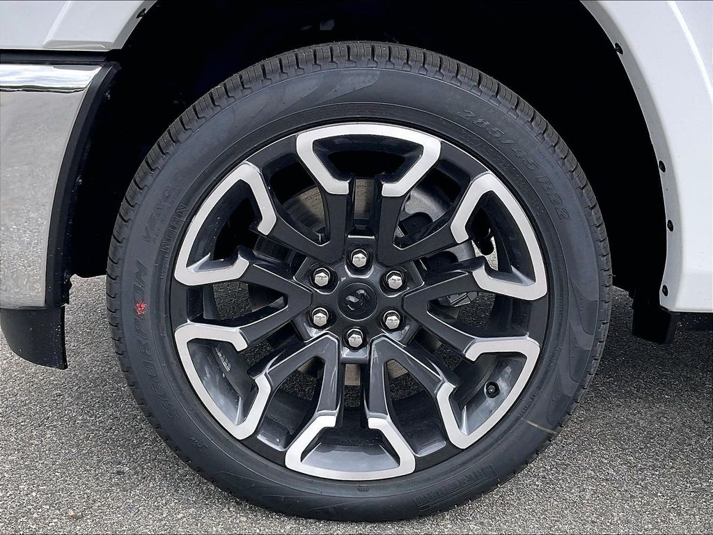 2026 Ram 1500 — photo 8