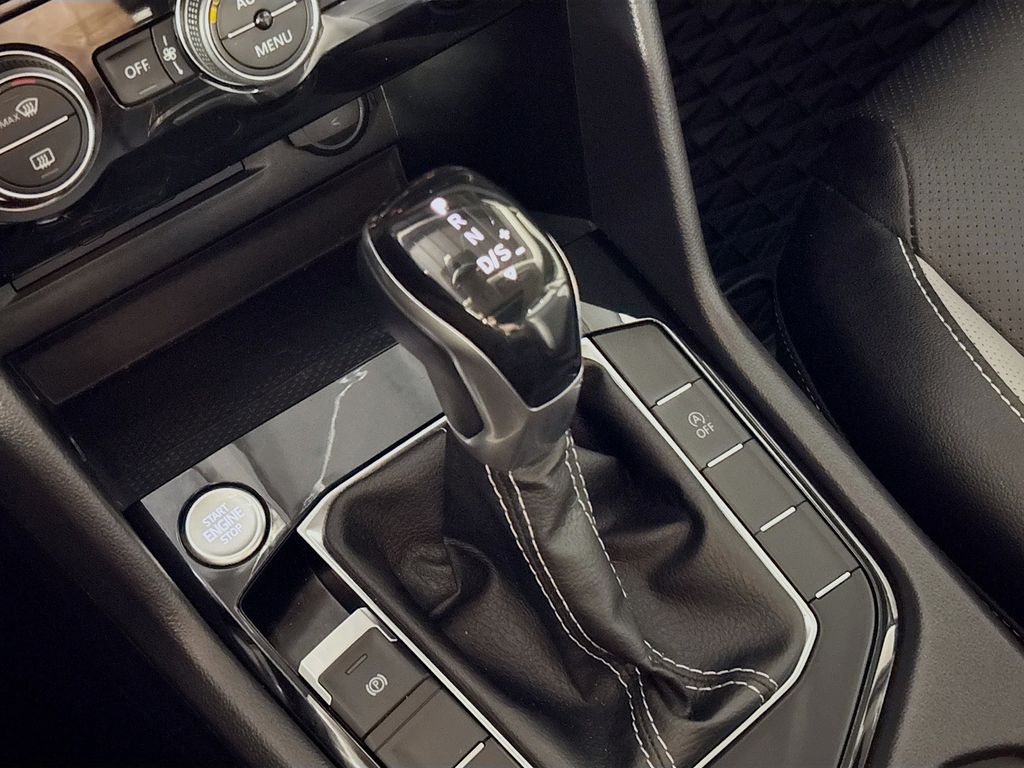 2022 Volkswagen Taos 1.5T SEL