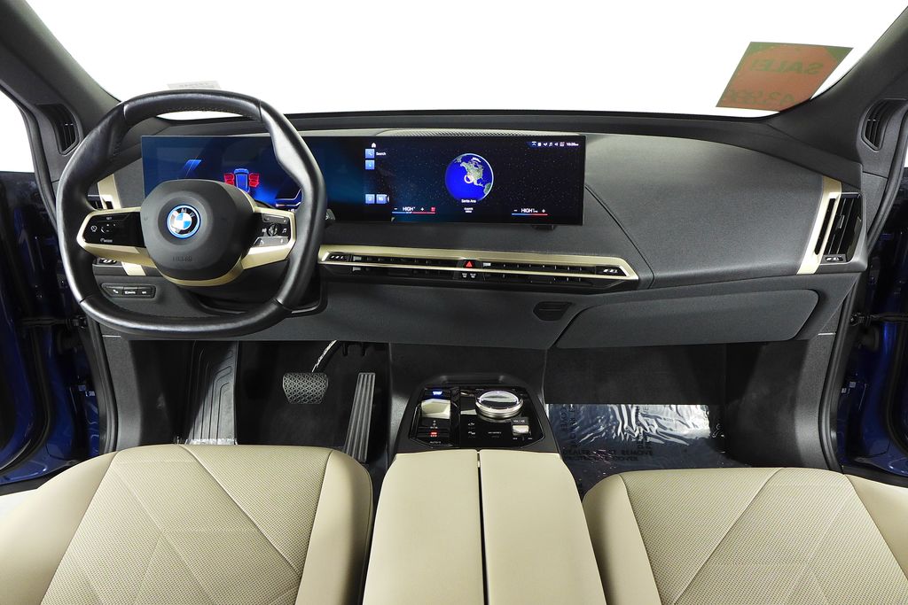 Thumbnail: 2023 BMW iX - 24