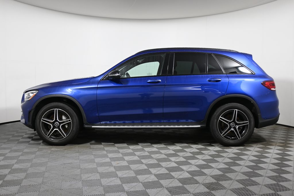 Thumbnail: 2022 Mercedes-Benz GLC - 2