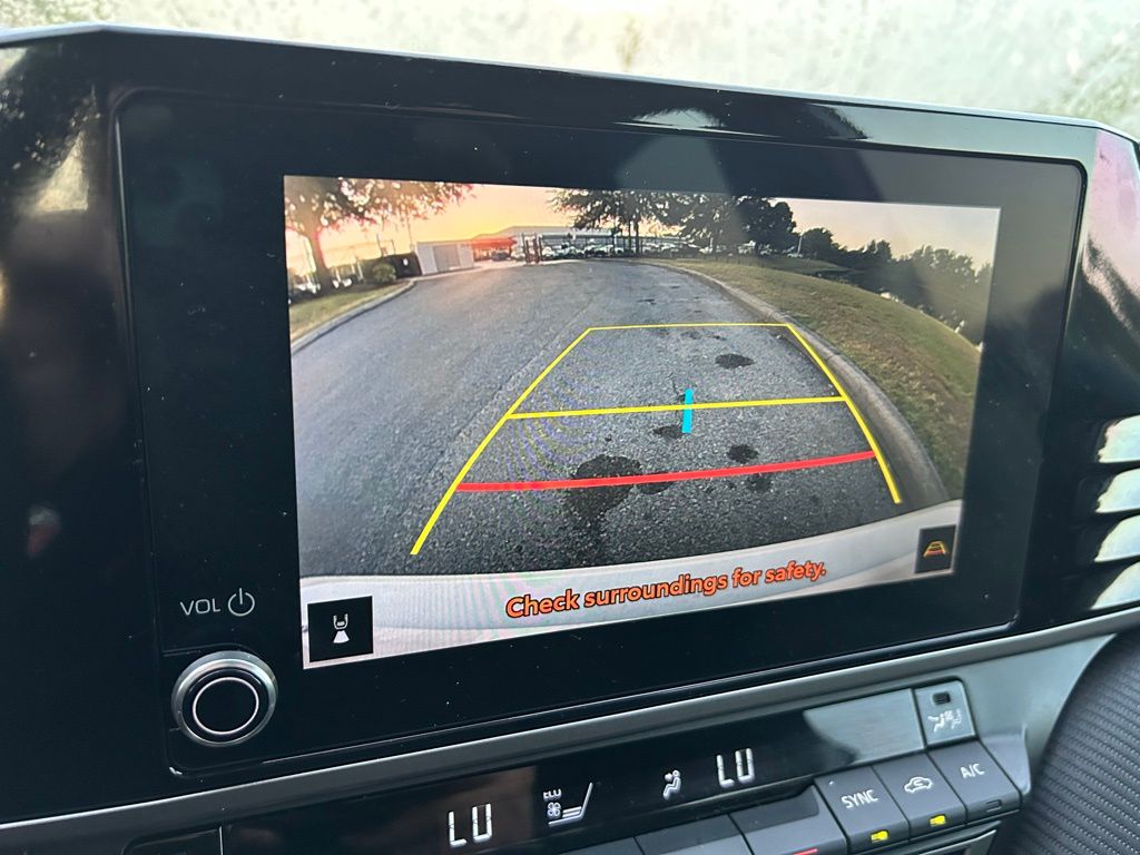 2025 Toyota Camry SE 25
