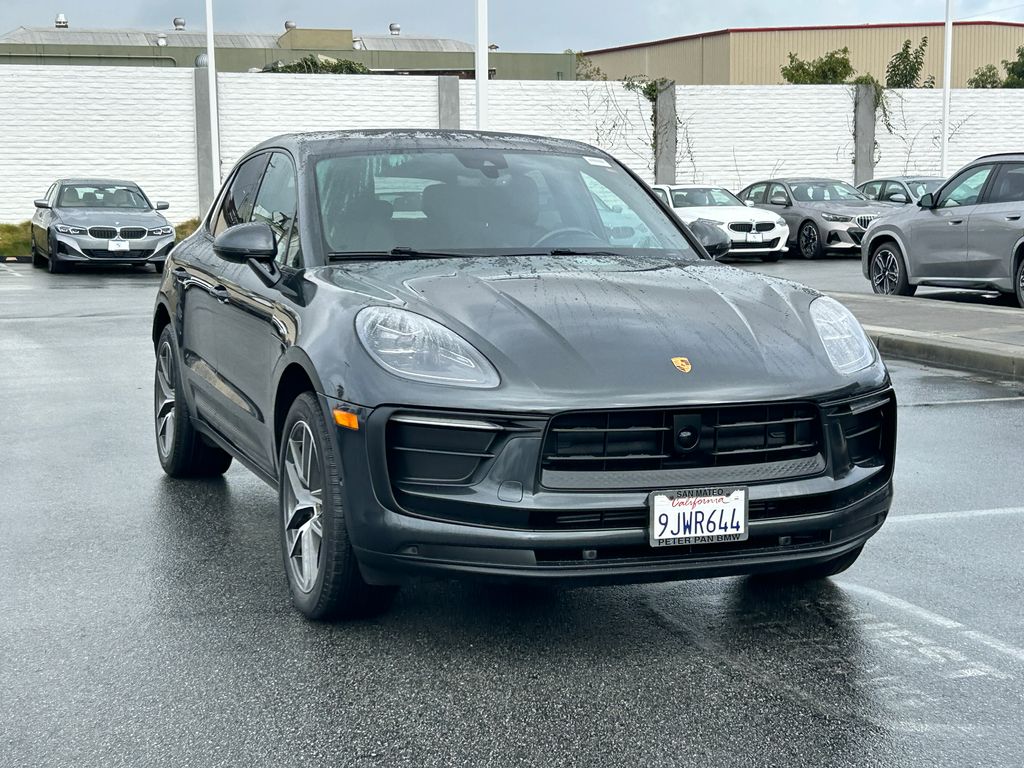 Thumbnail: 2023 Porsche Macan - 7