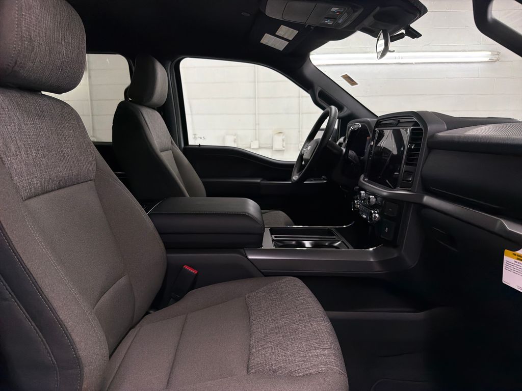 New 2026 White Ford XLT image 26