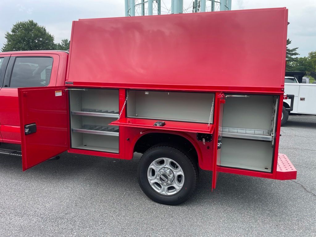 2026 Ford F-350 Chassis XLT