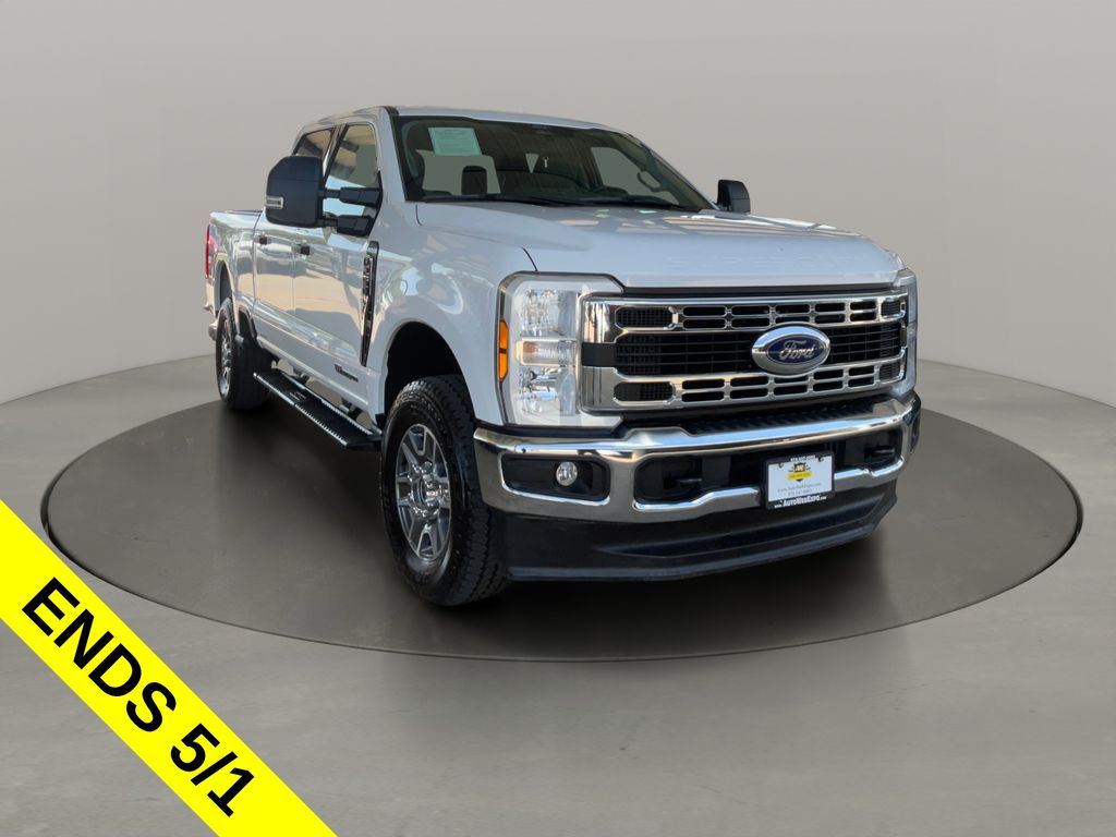 Oxford White 2024 Ford F-250 Super Duty XLT SuperCab 4WD Pickup Truck Four-Wheel Drive Automatic