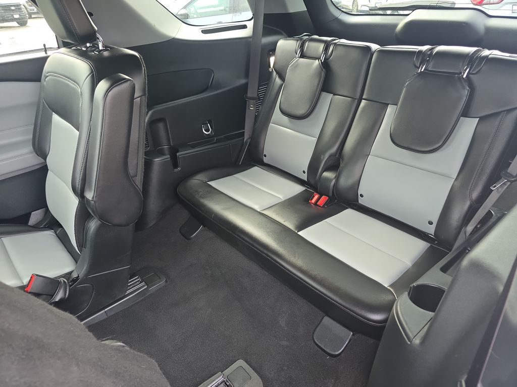 Certified Used 2023 Gray Ford XLT image 42