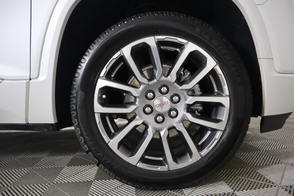 2021 GMC Acadia Denali 32