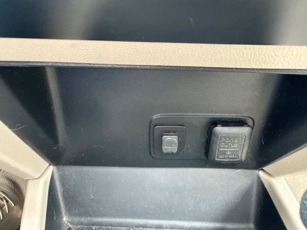 Used 2012 Red Honda EX image 19