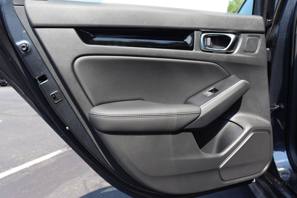 2025 Honda Civic Sport Touring 11