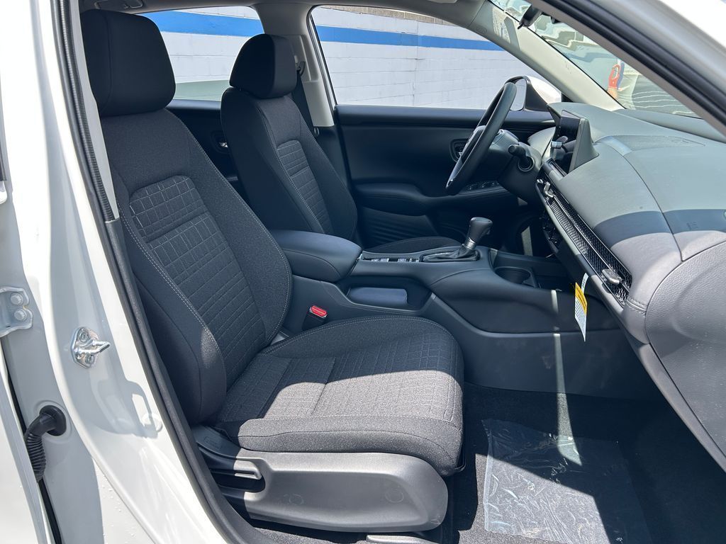 Thumbnail: 2026 Honda HR-V - 23