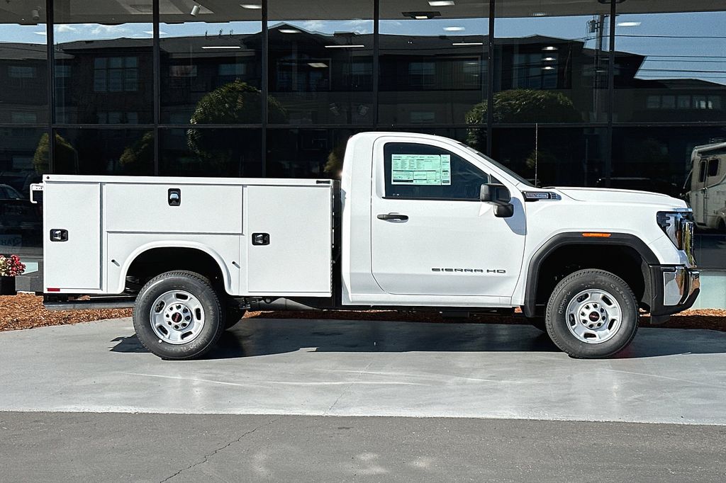 new 2024 GMC Sierra 2500HD car, priced at $65,565
