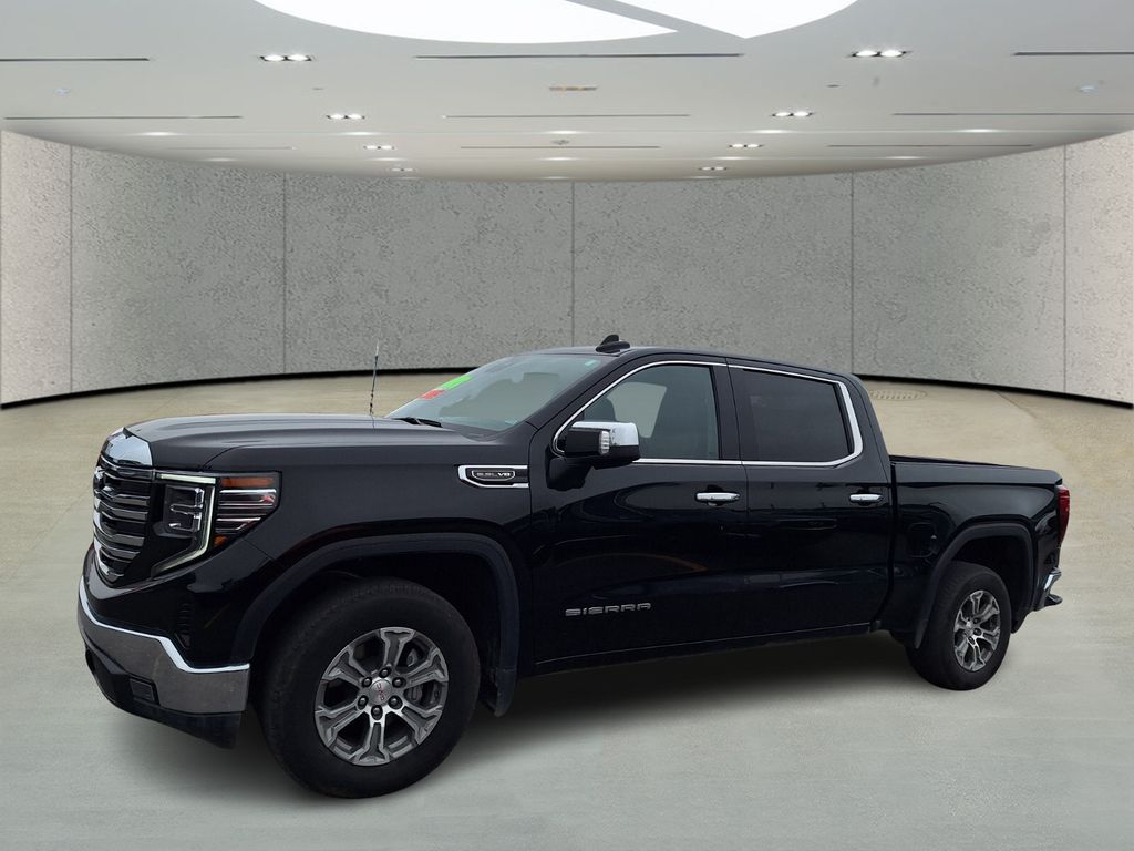 2025 GMC Sierra 1500 SLT's photo