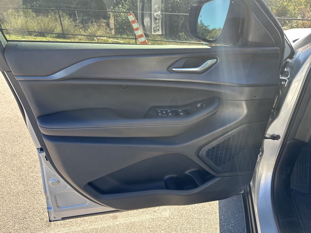 New Car 2025 Jeep Grand Cherokee  For Sale Under $50,000 In Austin, Texas