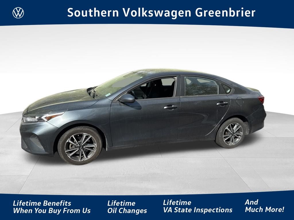 2022 Kia Forte LXS FWD