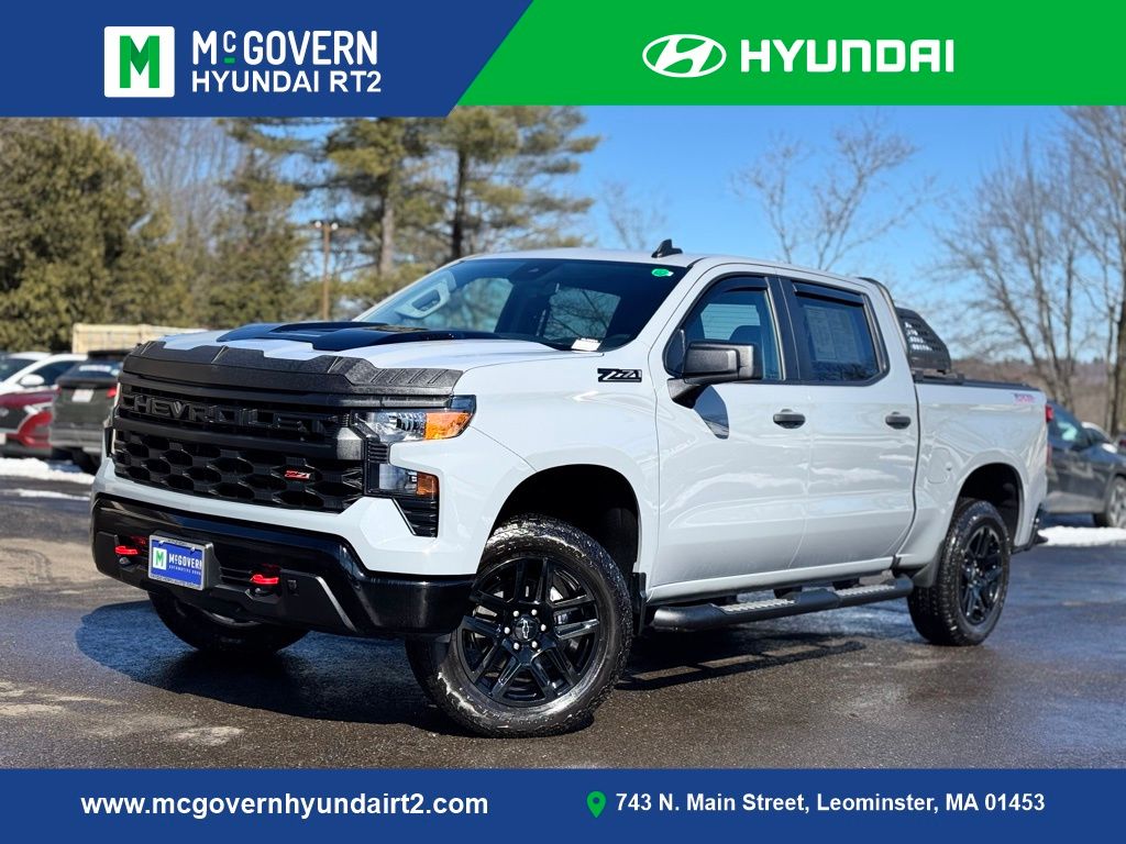 2025 Chevrolet Silverado 1500 Custom Trail Boss Crew Cab 4WD