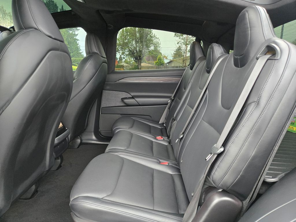 2022 Tesla Model X Base