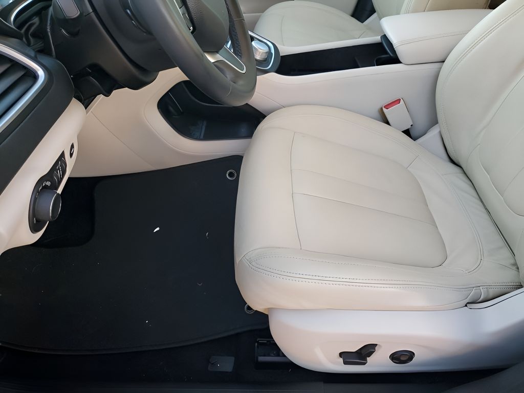 Used Car 2015 Chrysler 200  Limited For Sale Under $10,000 In Austin, Texas