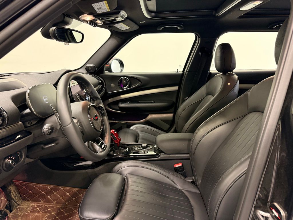 2024 MINI Cooper Clubman John Cooper Works 10