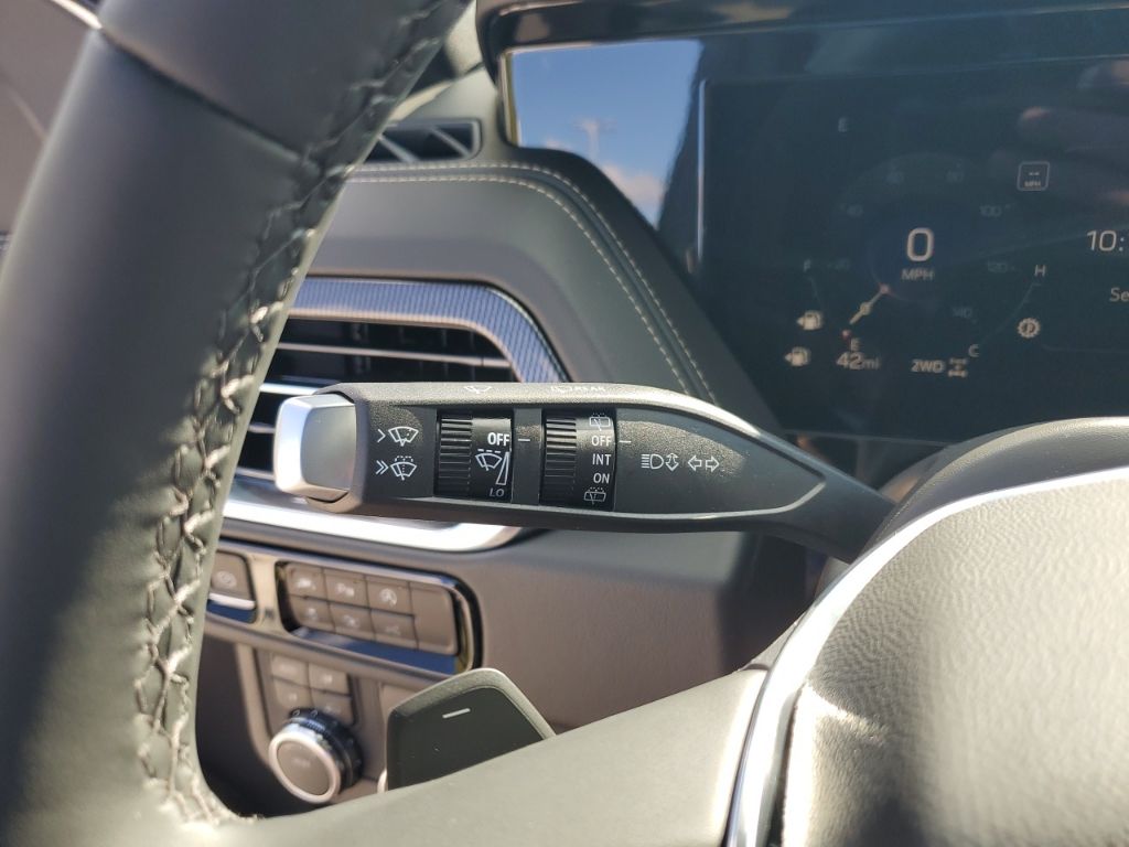 New Car 2025 Gmc Yukon  Elevation For Sale In Austin, Texas