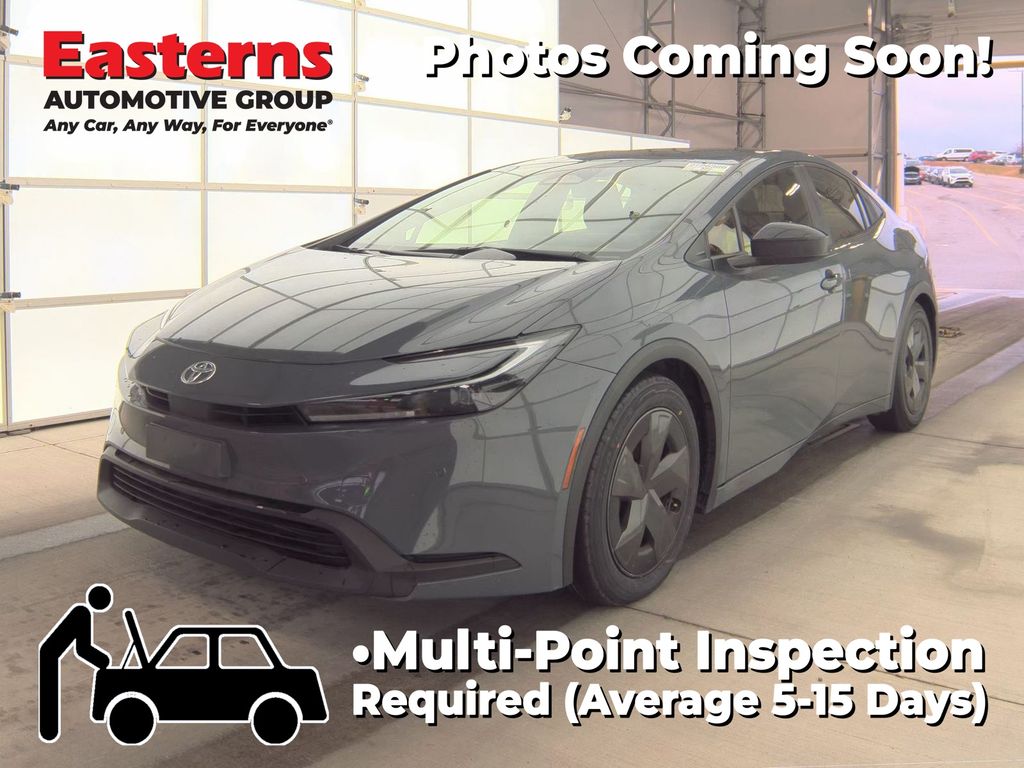 2024 Toyota Prius Limited's photo