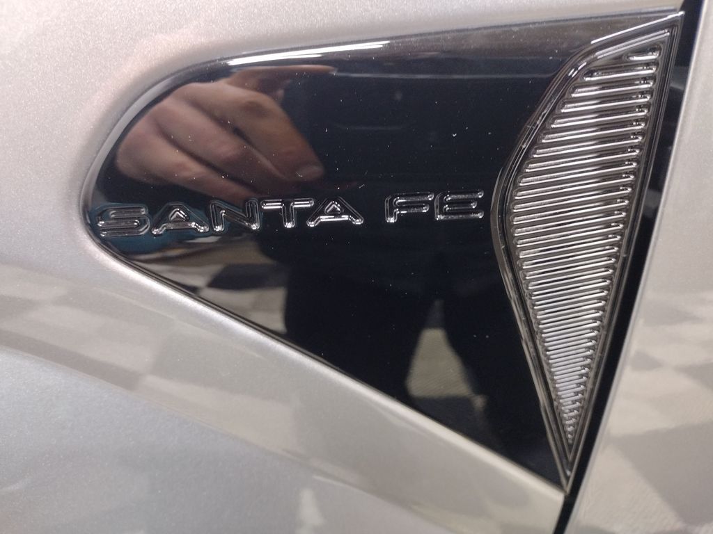 2025 Hyundai Santa Fe SE