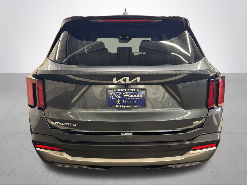 2024 Kia Sorento S