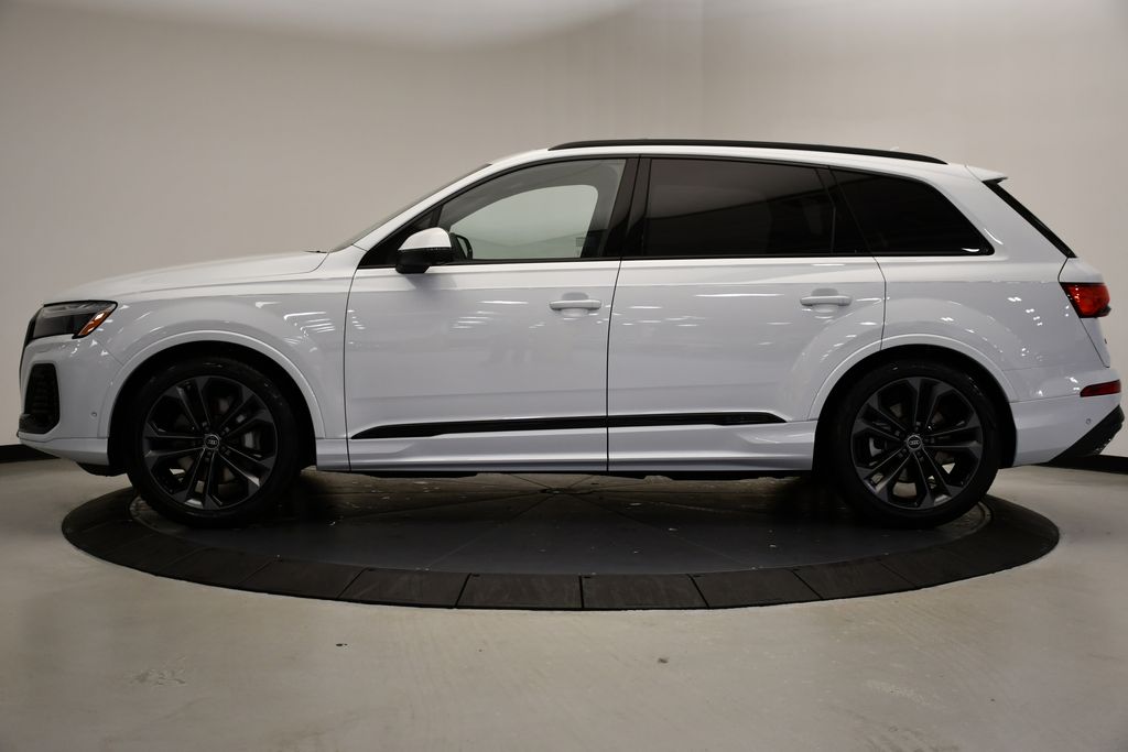 Thumbnail: 2026 Audi Q7 - 2