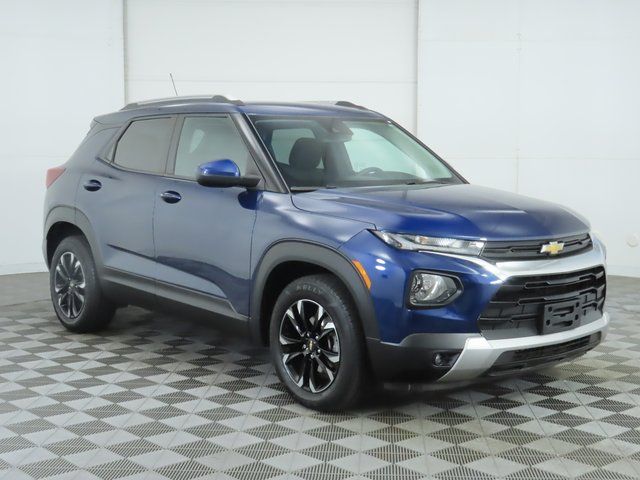 Thumbnail: 2022 Chevrolet TrailBlazer - 3
