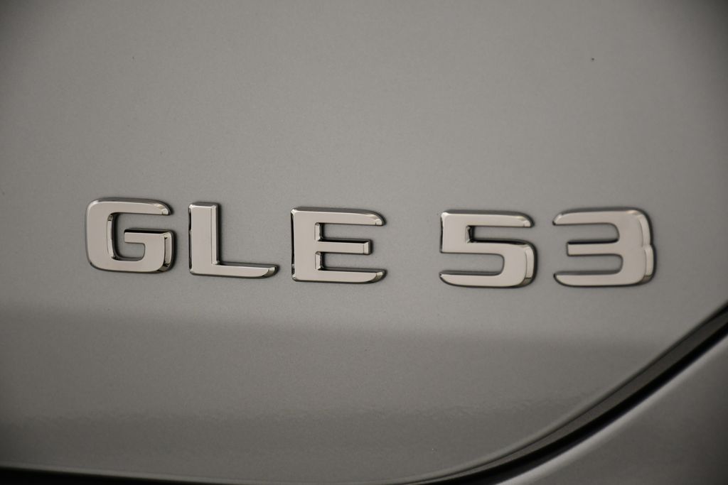 Thumbnail: 2026 Mercedes-Benz GLE - 10