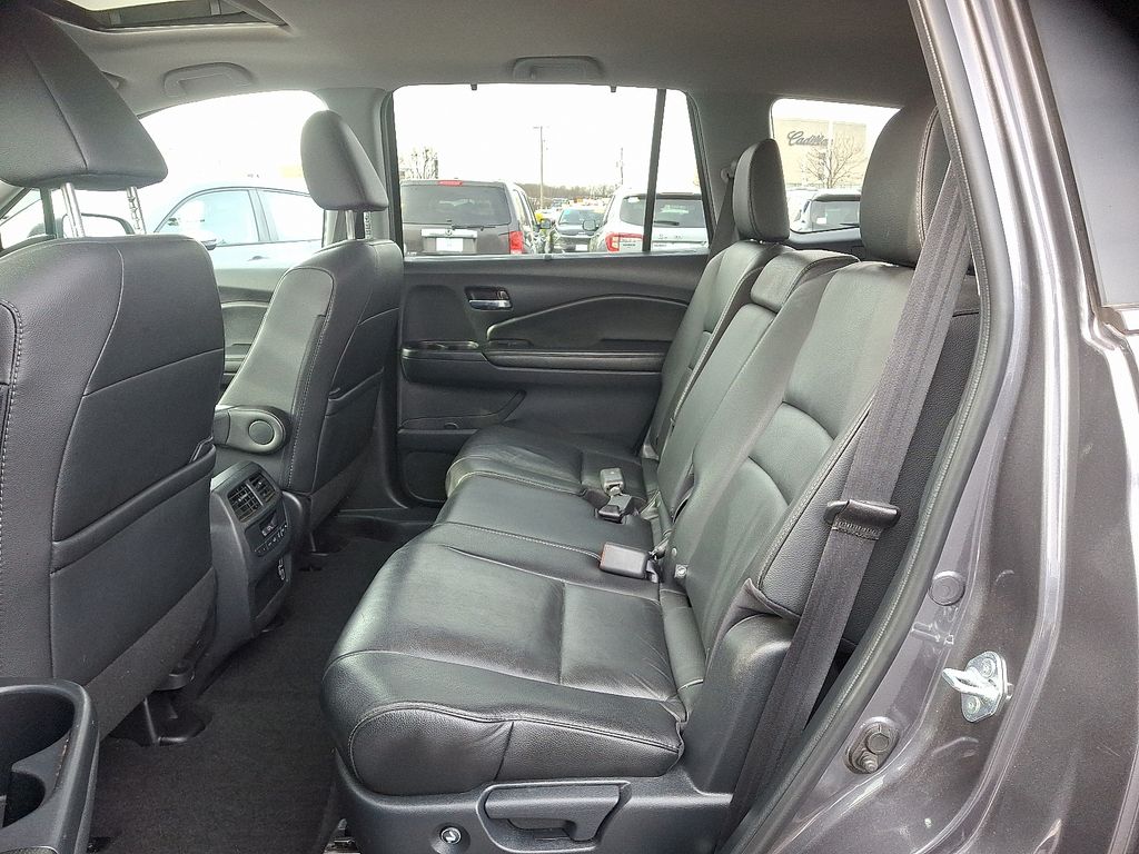 Thumbnail: 2022 Honda Pilot - 10