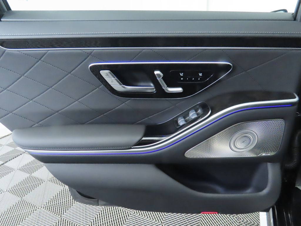 Thumbnail: 2026 Mercedes-Benz S-Class - 28