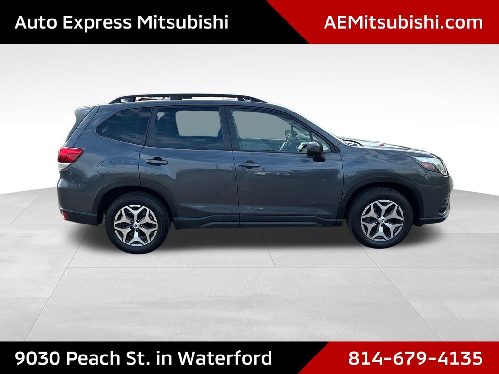 2023 Subaru Forester Premium Gray at Honda North