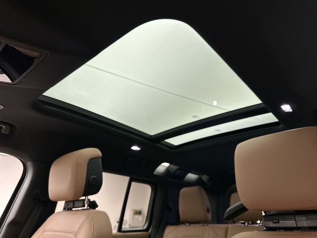 Thumbnail: 2026 Land Rover Defender - 11