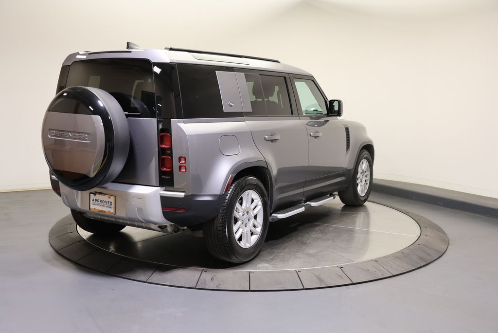 Thumbnail: 2024 Land Rover Defender - 5