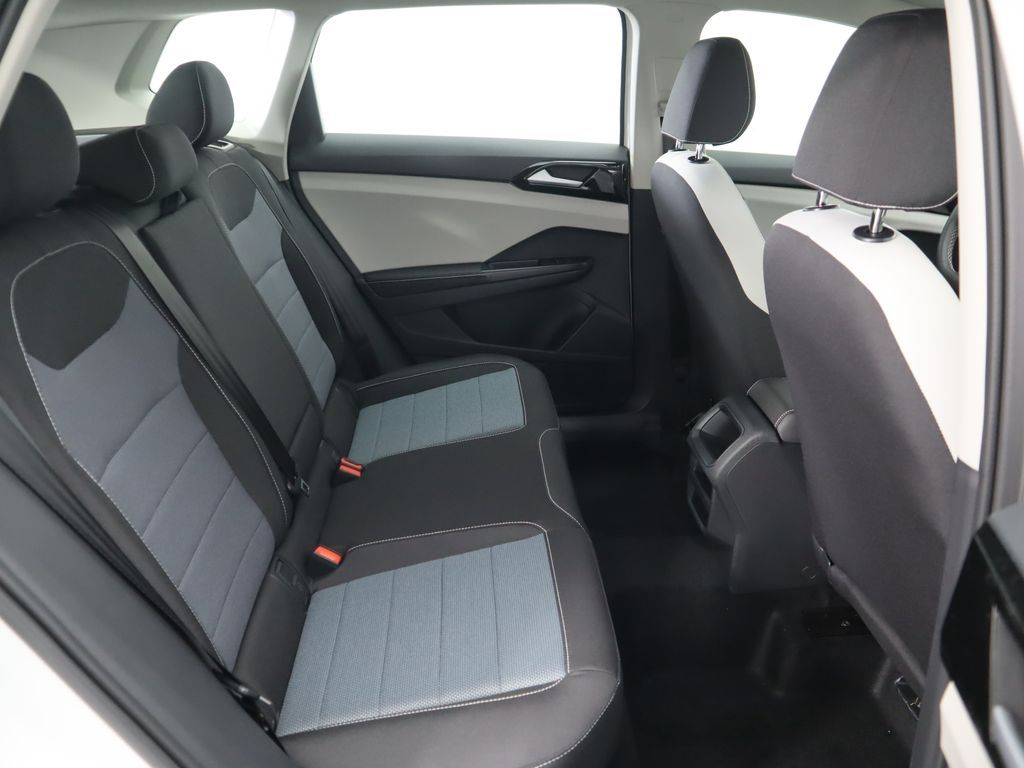 Thumbnail: 2026 Volkswagen Taos - 22