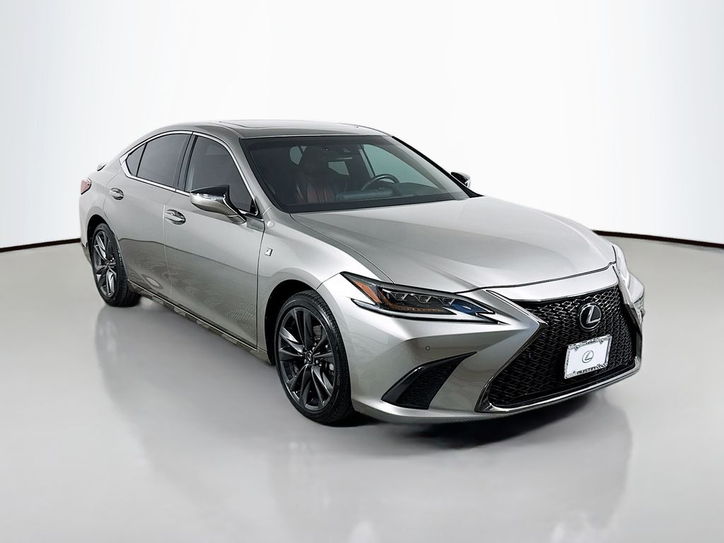 Thumbnail: 2021 Lexus ES - 3