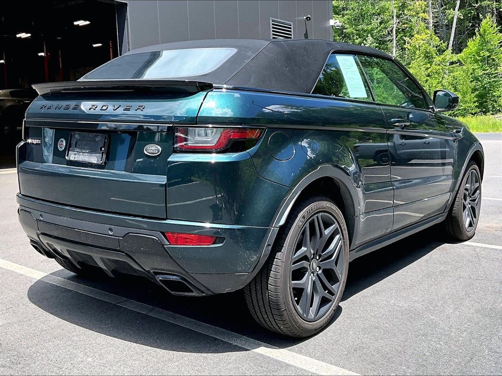 2017 Land Rover Range Rover Evoque — photo 4