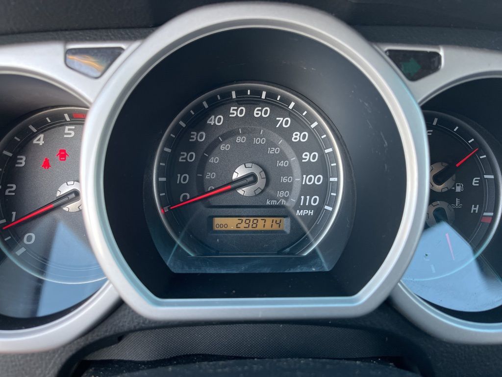 2003 Toyota 4Runner Limited 23