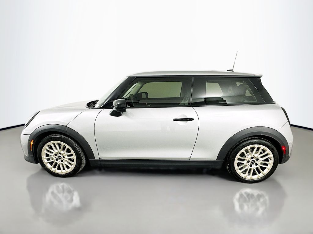 Thumbnail: 2025 MINI Cooper - 8