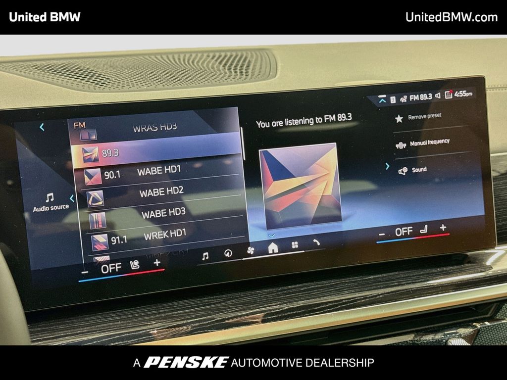 Thumbnail: 2027 BMW X7 - 8