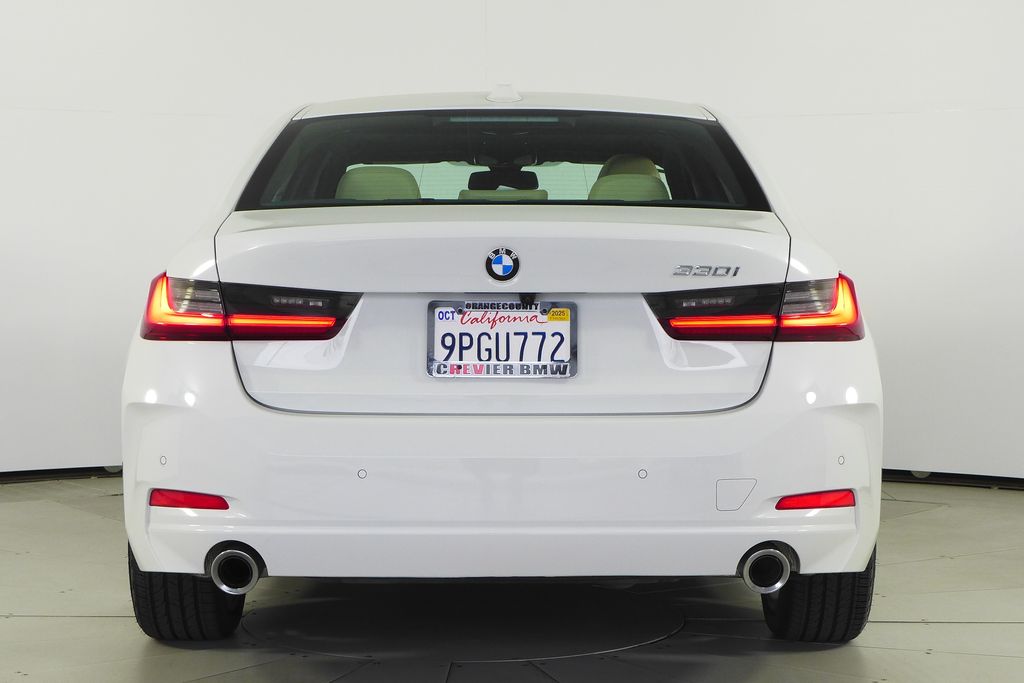 Thumbnail: 2025 BMW 3 Series - 8