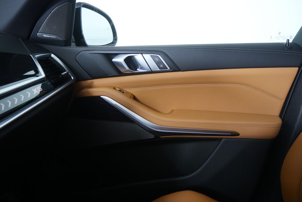Thumbnail: 2026 BMW X5 - 24