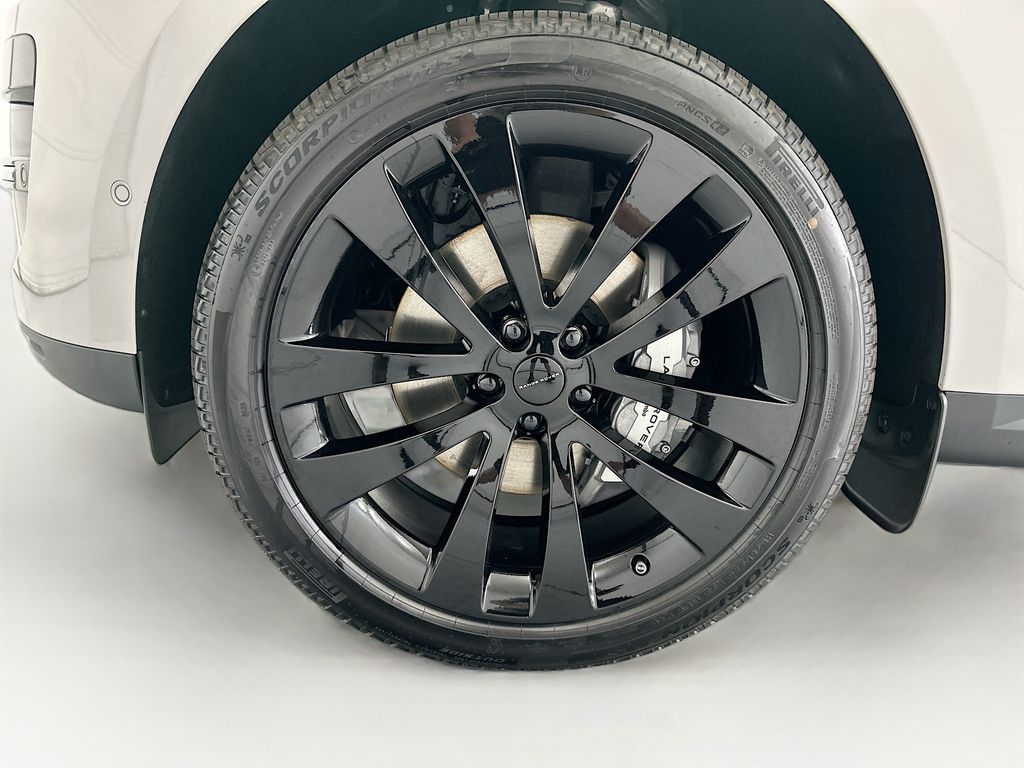 Thumbnail: 2026 Land Rover Range Rover Sport - 29